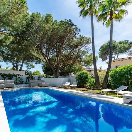 Villa Estelle - Beachside *
