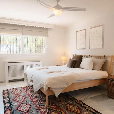 Villa Estelle - Beachside Marbella